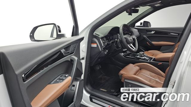 Audi Q5 (FY) 45 TFSI Quattro Premium 2021 — фото 10