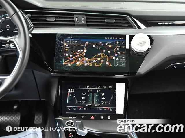 Audi e-tron 55 Quattro Sportback 2022 — фото 18