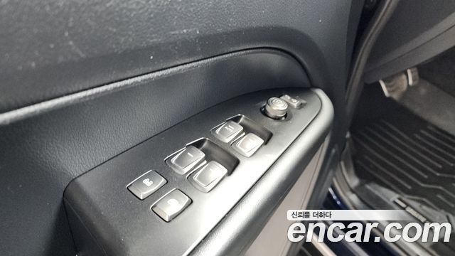 KG Mobility (SsangYong) Rexton Sports Diesel 2.2 4WD Noblesse 2021 — фото 30