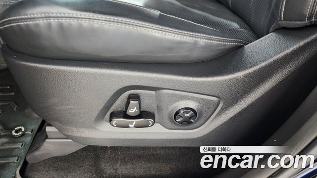 KG Mobility (SsangYong) Rexton Sports Diesel 2.2 4WD Noblesse 2021 — фото 31