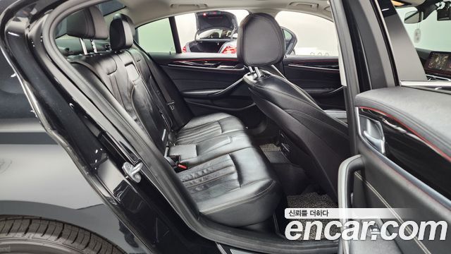 BMW 5 Series (G30) 520i Luxury 2019 — фото 11
