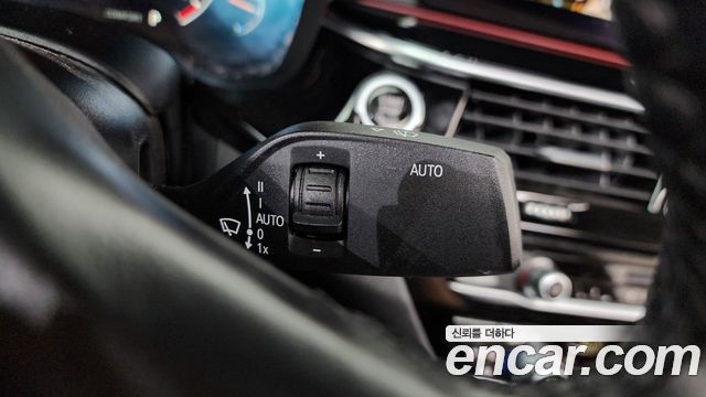 BMW 5 Series (G30) 520i Luxury 2019 — фото 15