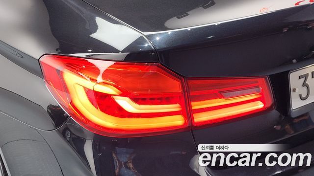 BMW 5 Series (G30) 520i Luxury 2019 — фото 23