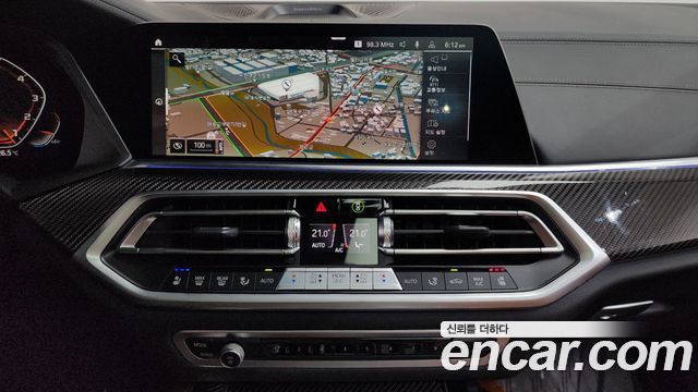 BMW X6 (G06) M50i 2023 — фото 17