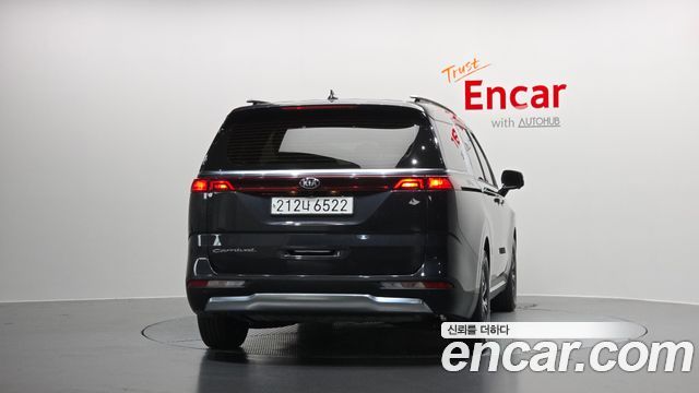 Kia Carnival (IV) Gasoline 9-Seater Signature 2021 — фото 4