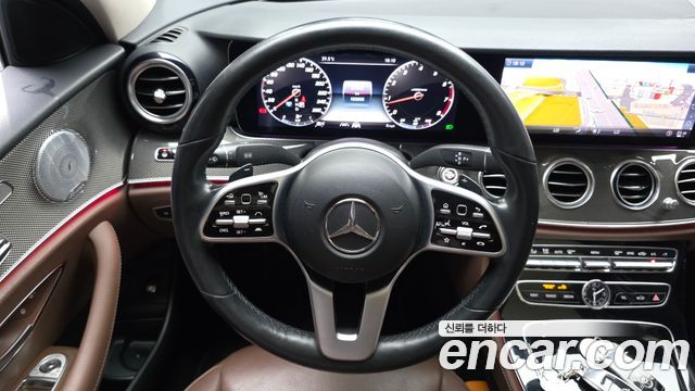 Mercedes-Benz E-Class (W213) E300 4MATIC AMG Line 2020 — фото 13