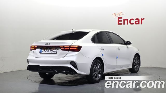 Kia K3 (II) 1.6 Prestige 2022 — фото 2