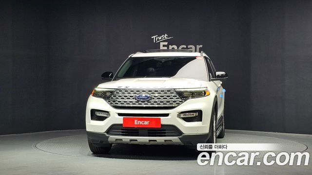 Ford Explorer (VI) 2.3 LimIted 4WD 2021 — фото 3