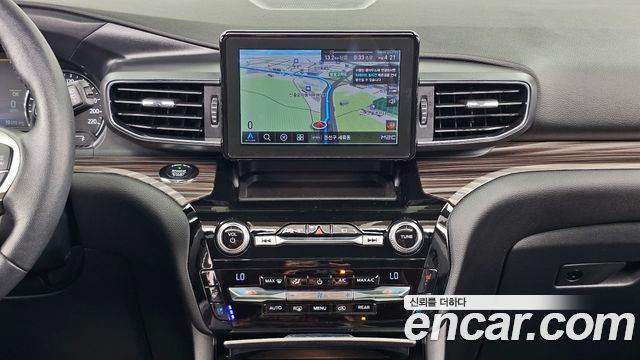 Ford Explorer (VI) 2.3 LimIted 4WD 2021 — фото 18