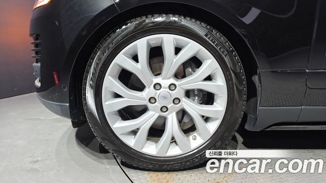 Land Rover Range Rover (IV) D350 Vogue SE Disel 2021 — фото 5