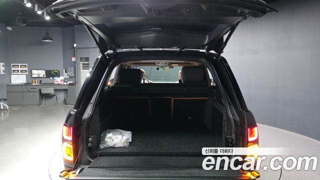 Land Rover Range Rover (IV) D350 Vogue SE Disel 2021 — фото 20