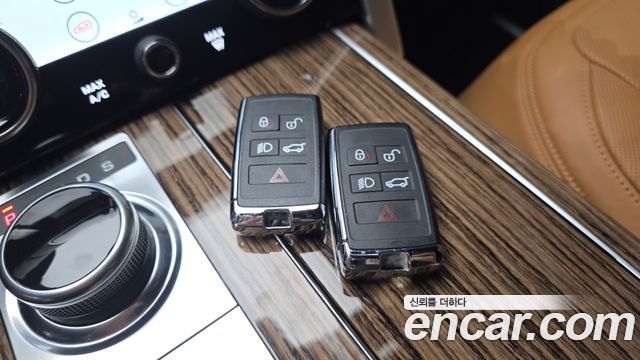 Land Rover Range Rover (IV) D350 Vogue SE Disel 2021 — фото 36