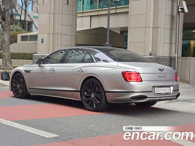 Bentley Flying Spur (IV) 4.0 Muliner 2026 — фото 4