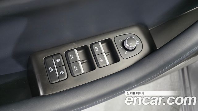 Renault Korea Grand Koleos 2.0 Iconic 2WD 2025 — фото 14