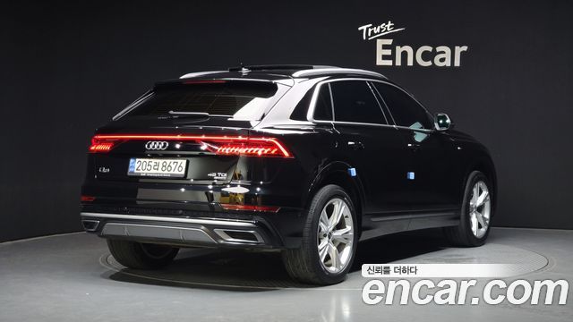 Audi Q8 (4M) 45 TDI Quattro Premium 2022 — фото 2