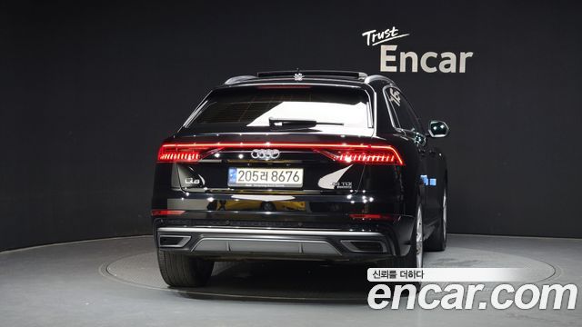 Audi Q8 (4M) 45 TDI Quattro Premium 2022 — фото 4