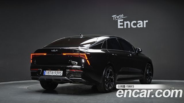 Kia K5 (III) 2.0 Signature 2025 — фото 2