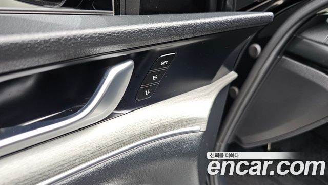 Kia K5 (III) 2.0 Signature 2025 — фото 17