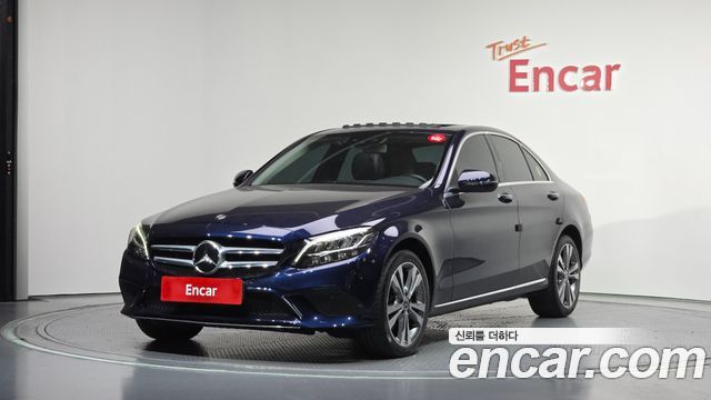 Mercedes-Benz C-Class (W205) C220 d 4MATIC 2020 — фото 1