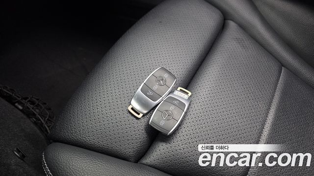 Mercedes-Benz C-Class (W205) C220 d 4MATIC 2020 — фото 31