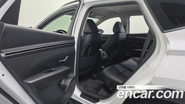 Hyundai Tucson (NX4) Gasoline 1.6 Turbo 2WD Premium 2021 — фото 10
