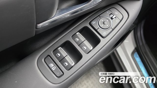 Hyundai Sonata (DN8) 2.0 Premium Family 2021 — фото 13