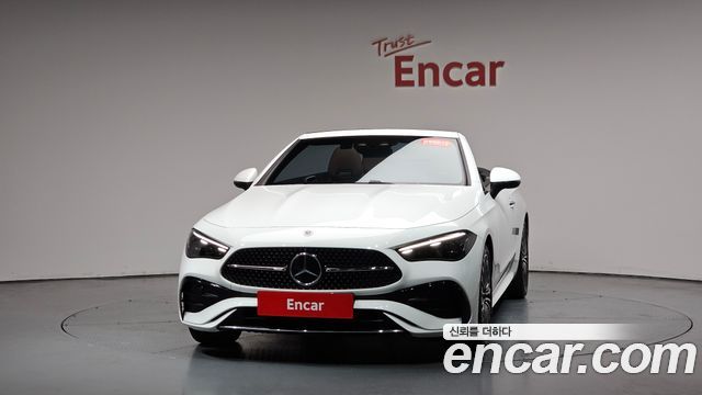 Mercedes-Benz CLE-Class (C236) CLE200 Cabriolet 2025 — фото 3