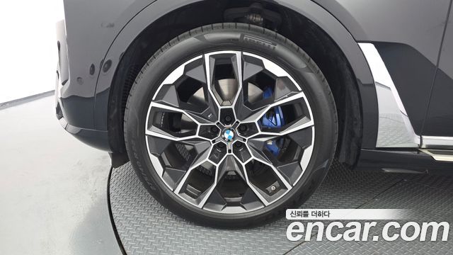 BMW X7 (G07) xDrive 40d M Sport 6STR 2025 — фото 5