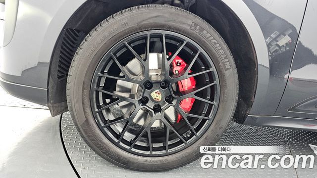 Porsche Macan 2.9 GTS 95B 2021 — фото 5