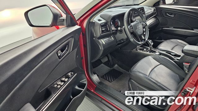 KG Mobility (SsangYong) Very New Tivoli Gasoline 1.5 2WD V7 2023 — фото 10