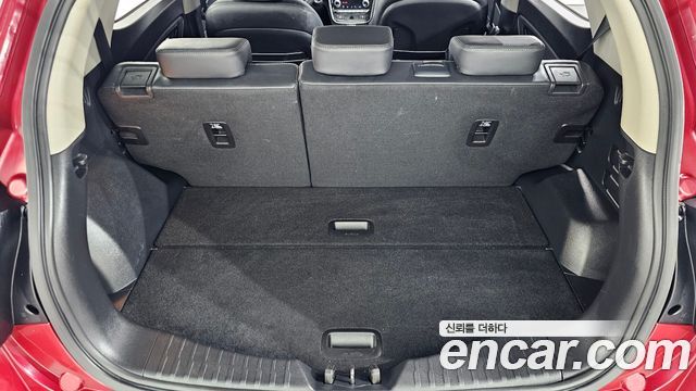 KG Mobility (SsangYong) Very New Tivoli Gasoline 1.5 2WD V7 2023 — фото 14