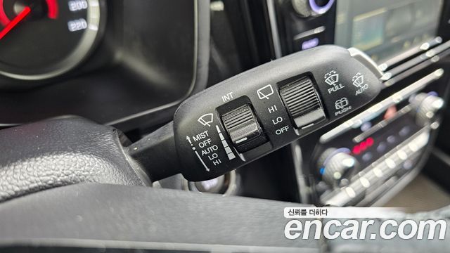 KG Mobility (SsangYong) Very New Tivoli Gasoline 1.5 2WD V7 2023 — фото 18