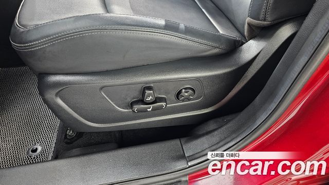 KG Mobility (SsangYong) Very New Tivoli Gasoline 1.5 2WD V7 2023 — фото 27