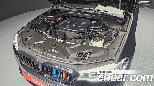 BMW 5 Series (G30) 520d M Sport Package Plus 2017 — фото 6
