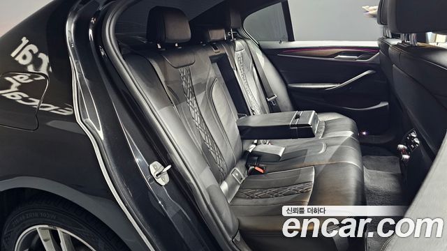 BMW 5 Series (G30) 520d M Sport Package Plus 2017 — фото 12