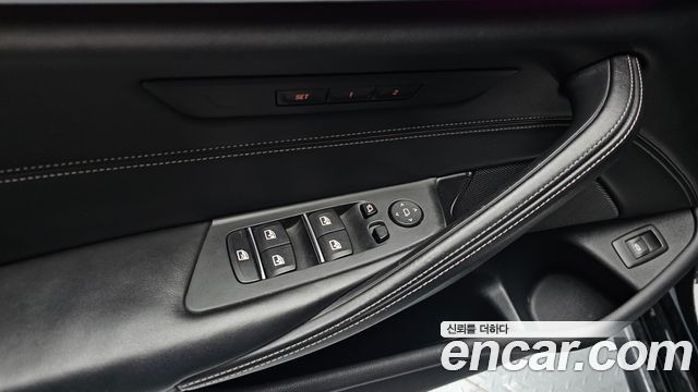 BMW 5 Series (G30) 520d M Sport Package Plus 2017 — фото 16