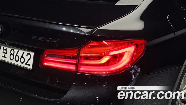 BMW 5 Series (G30) 520d M Sport Package Plus 2017 — фото 23