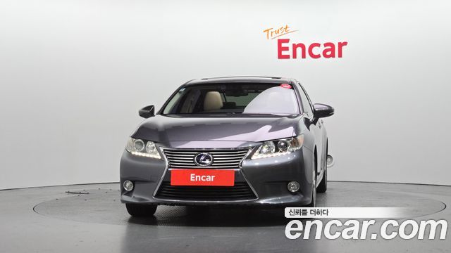 Lexus ES300h Supreme XV60 2013 — фото 3