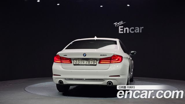BMW 5 Series (G30) 530i xDrive Luxury Plus 2019 — фото 4