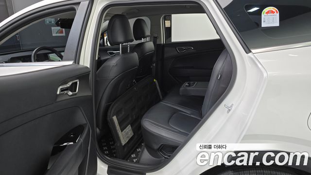 Kia Sportage (V) LPG 2.0 2WD Prestige 2024 — фото 11