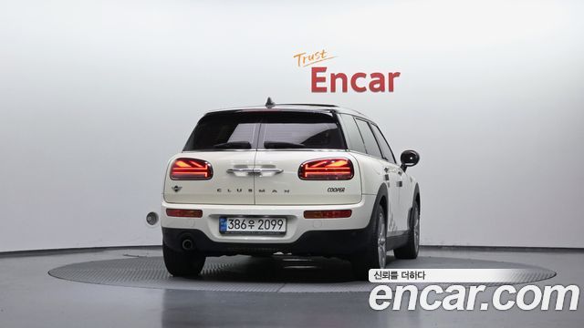 MINI Cooper Clubman Classic 2nd 2022 — фото 4
