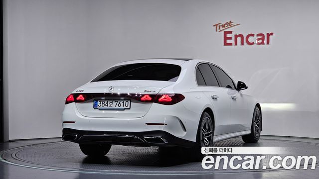 Mercedes-Benz E-Class (W214) E300 4MATIC AMG Line 2024 — фото 2