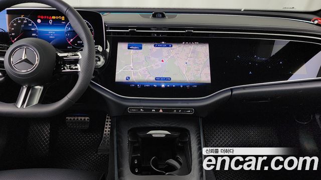 Mercedes-Benz E-Class (W214) E300 4MATIC AMG Line 2024 — фото 14