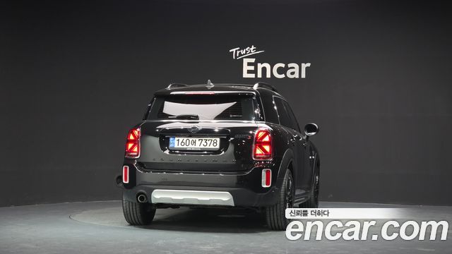 MINI Cooper Countryman Classic Plus 2nd 2022 — фото 4