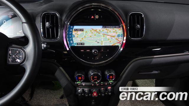 MINI Cooper Countryman Classic Plus 2nd 2022 — фото 13