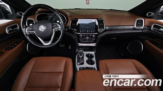 Jeep Grand Cherokee 3.6 Summit WK2 2020 — фото 7