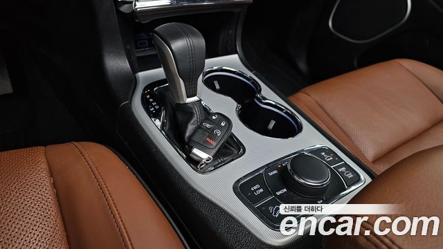 Jeep Grand Cherokee 3.6 Summit WK2 2020 — фото 9