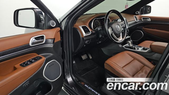 Jeep Grand Cherokee 3.6 Summit WK2 2020 — фото 10