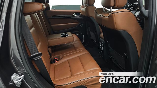 Jeep Grand Cherokee 3.6 Summit WK2 2020 — фото 11