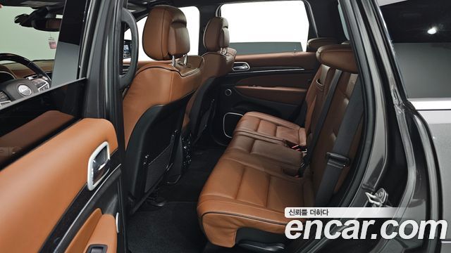 Jeep Grand Cherokee 3.6 Summit WK2 2020 — фото 12